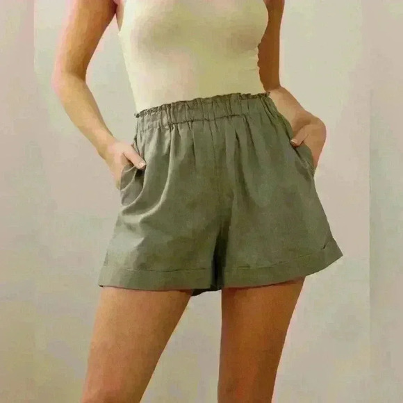 Pants - Better together shorts